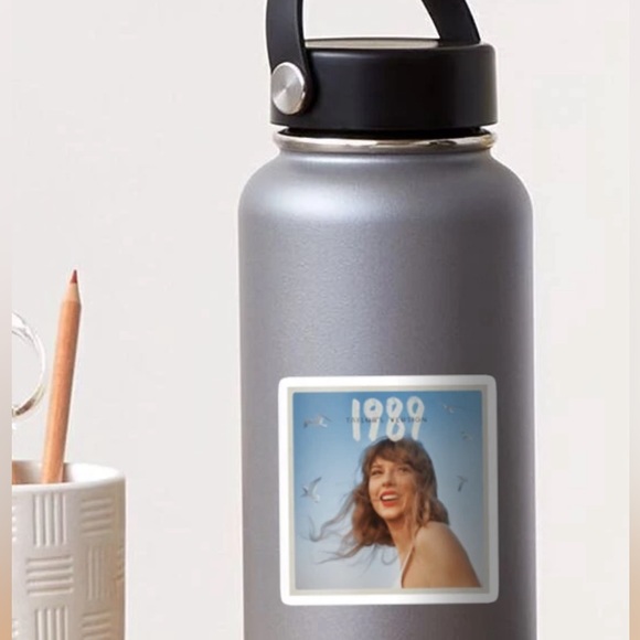 NEW! STICKER Taylor Swift 3x3in 1989 Album Cover Sticker - Taylor’s Version - Picture 2 of 3